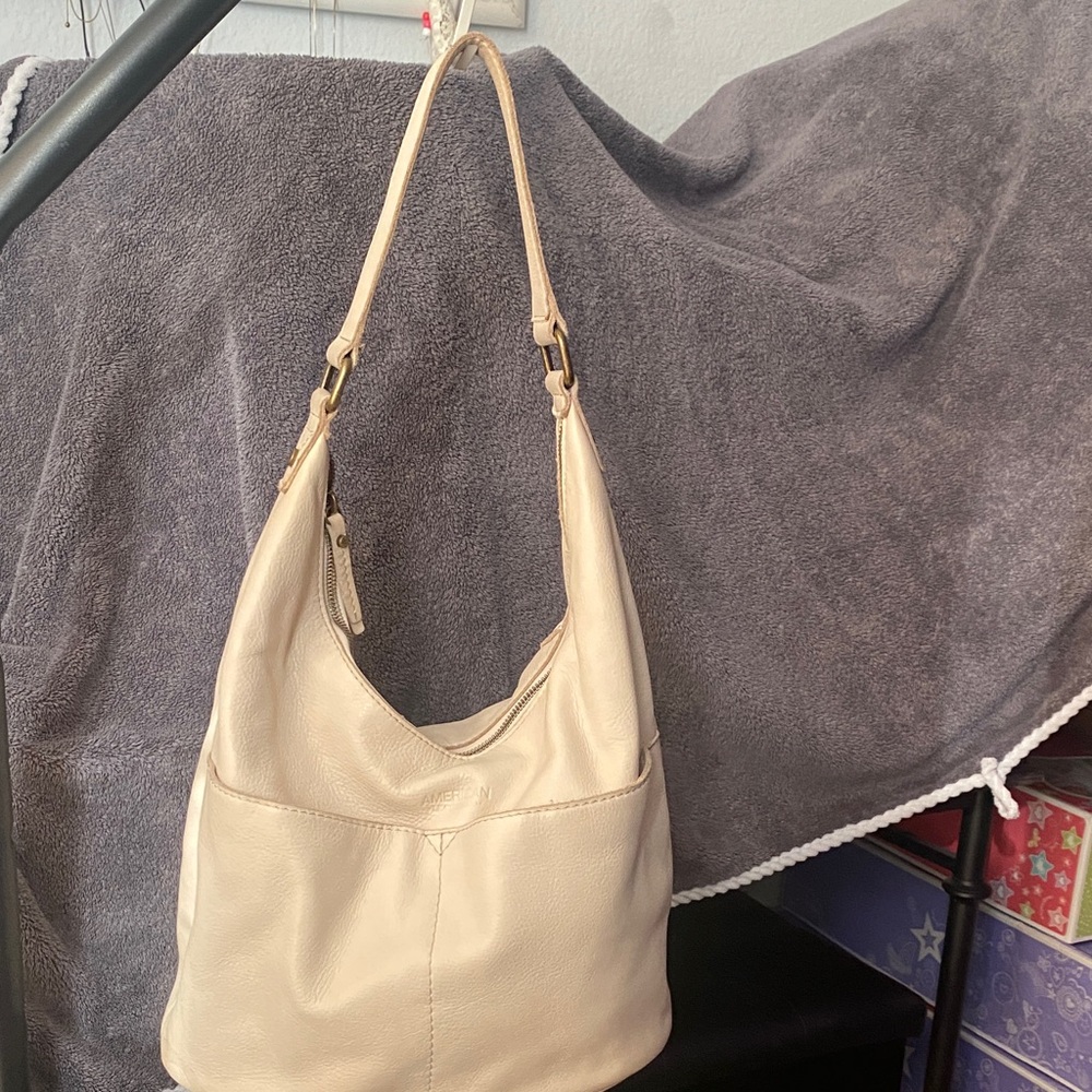Chic Cream Shoulder Bag